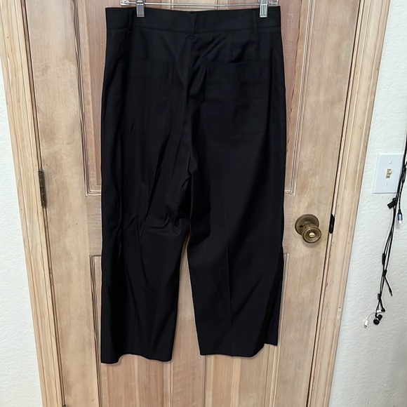 Meet your Posher, Yvonne - Picture 4 of 8